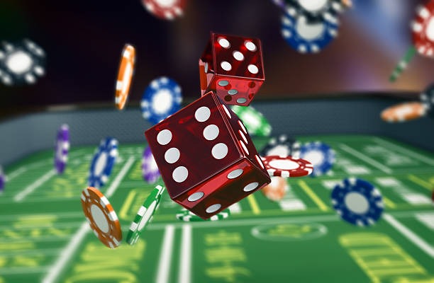 momo128 app interface showing sportsbook, live dealer, and slots on Android device
